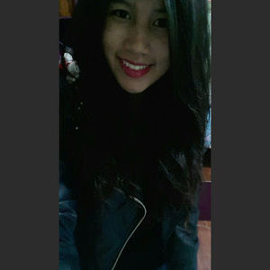 Meet your Posher, Valeria